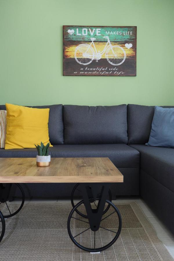 Ladadika Terraza Apt #1 Thessaloniki Buitenkant foto
